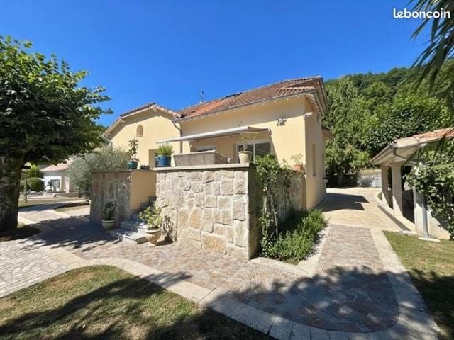 Maison vente à Saint-victor-de-cessieu, Guadeloupe