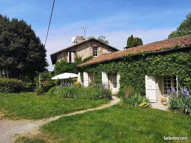 Maison vente à Confolens, Le Lindois