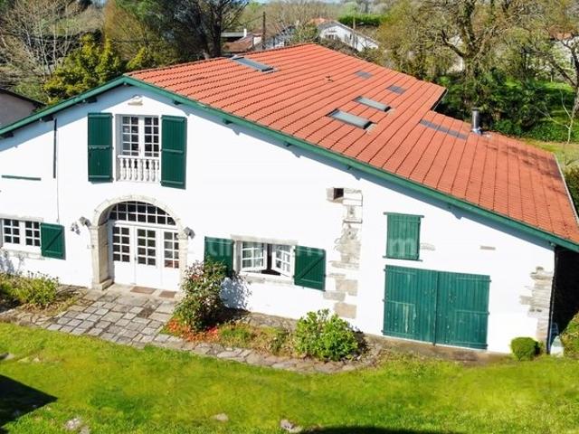 Maison vente à Oloron-Sainte-Marie, Saint-dos