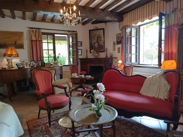 Maison vente à Mirande, Gée-rivière