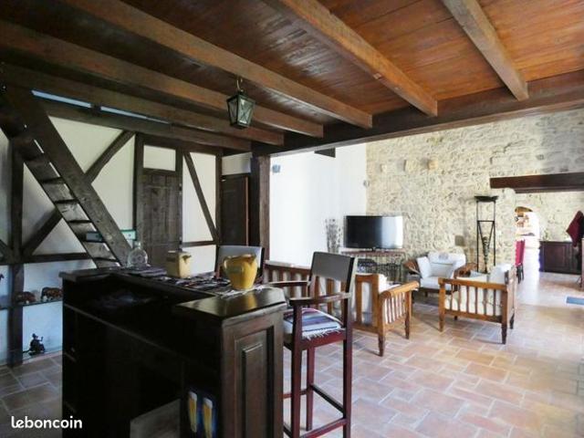 Maison vente à Blaye, Cartelègue