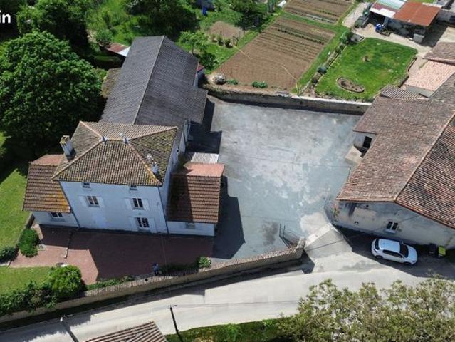 Maison vente à Niort, Lusseray