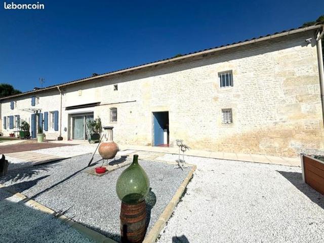 Maison vente à Saintes, Préguillac