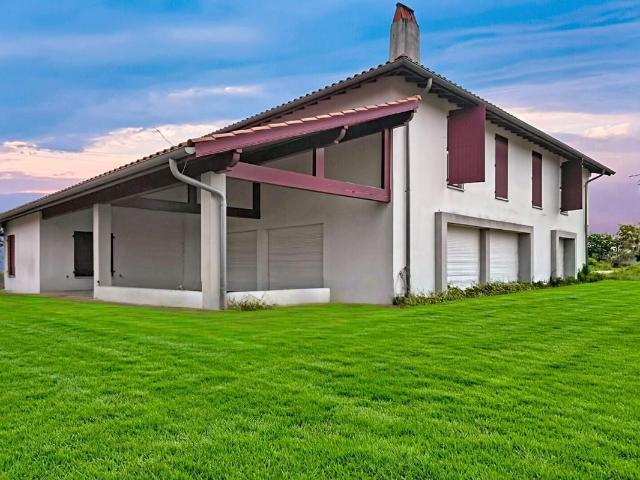 Maison vente à Saint-Palais, Pyrénées-Atlantiques