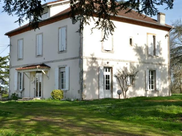 Maison vente à Agen, Layrac