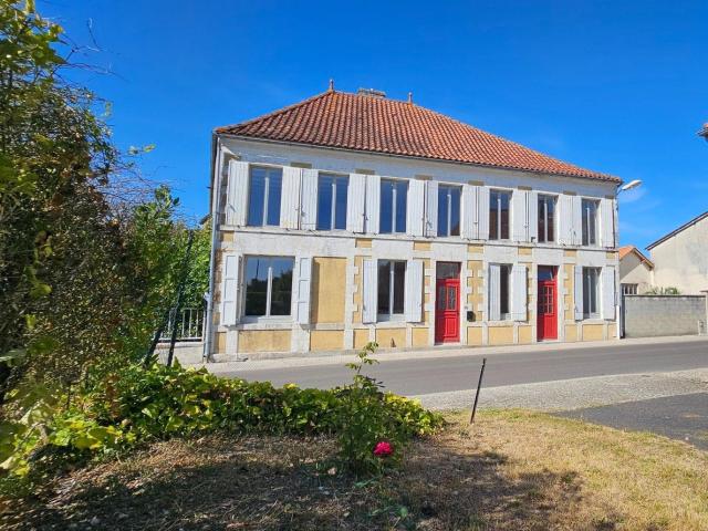 Maison vente à Cognac, Barbezieux-saint-hilaire