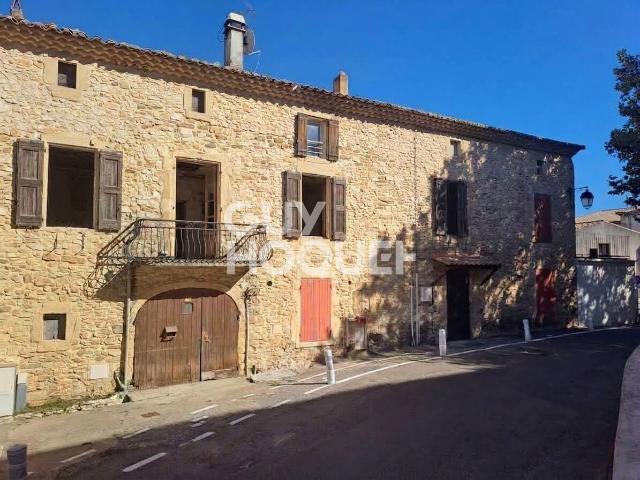 Maison vente à Nîmes, Connaux