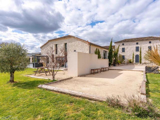 Maison vente à Chioutat, Lédat