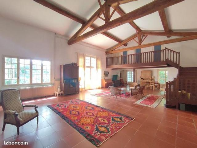 Maison vente à Béziers, Tourbes