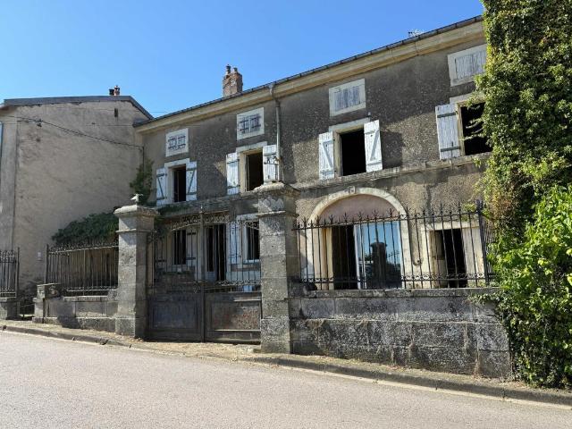 Maison vente à Neufchâteau, Châtillon-sur-saône