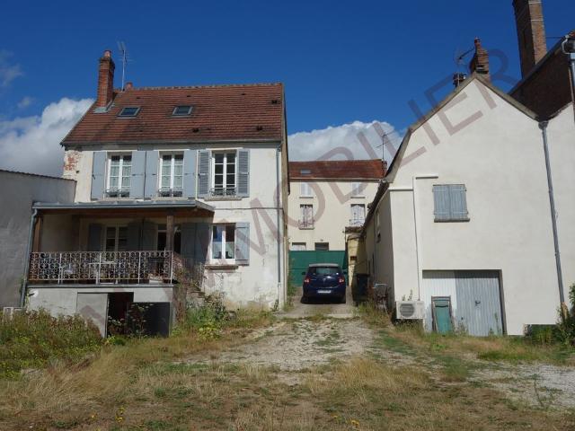 Maison vente à Saint-Florentin