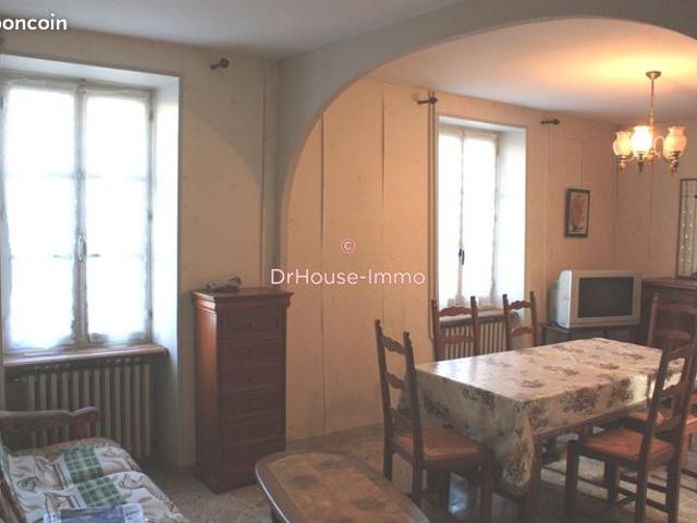 Maison vente à Fontainebleau, Gironville