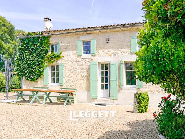Maison vente à Saint-Jean-d'Angély, Aumagne