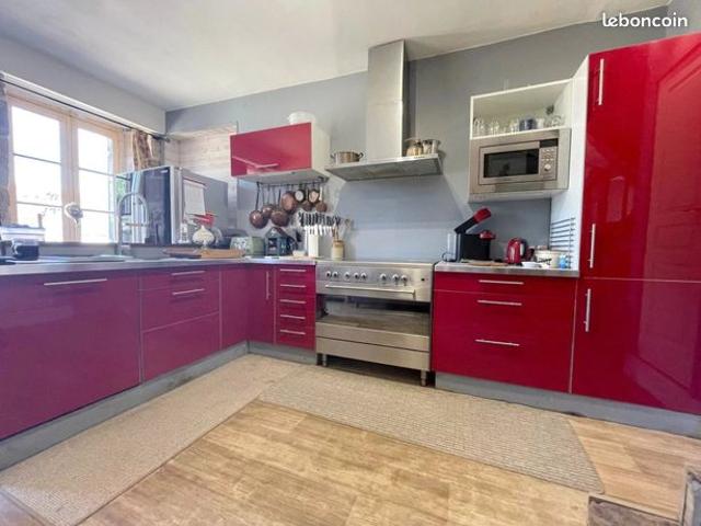 Maison vente à Nontron, Cherveix-cubas