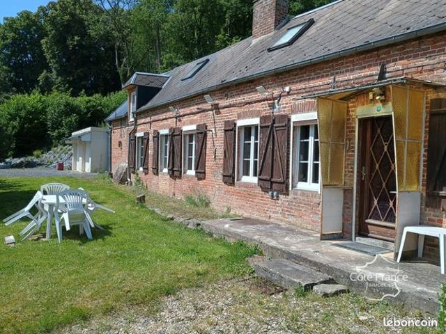 Maison vente à Vervins, Wiège-faty