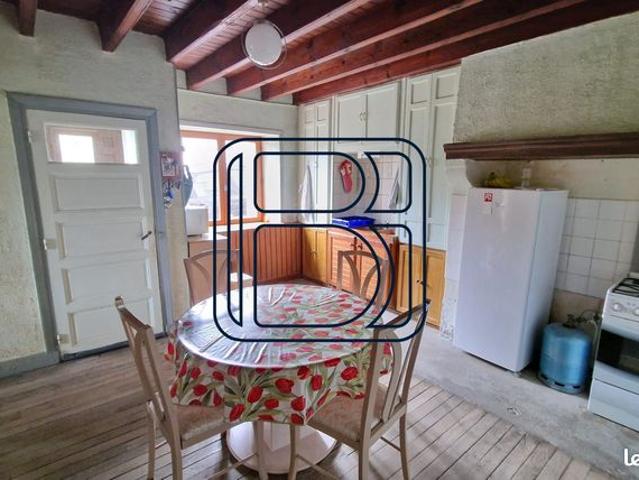 Maison vente à Ambert, Vertolaye