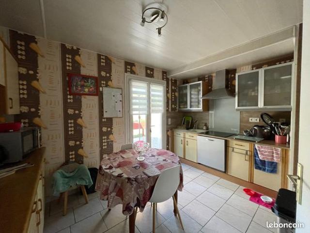 Maison vente à Gramat, Lot