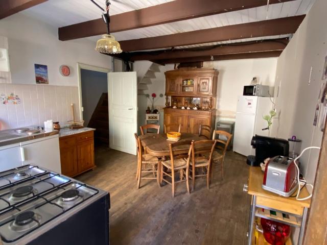 Maison vente à La Claparède, Laval-Roquecezière