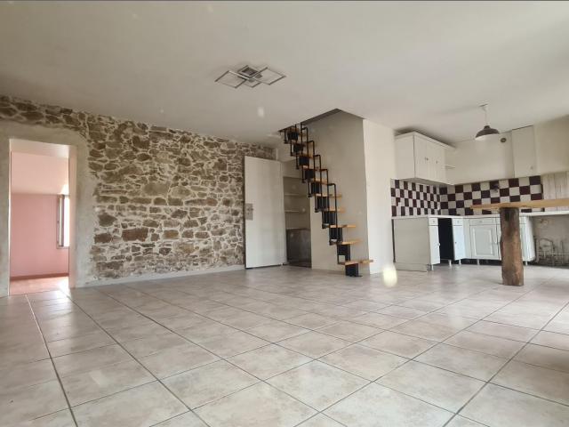 Maison vente à Bressuire, Argenton-château