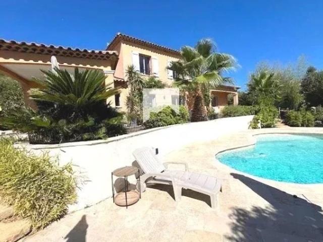 Maison vente à Arrondissement de Toulon, La Crau