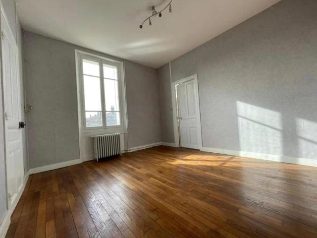Maison vente à Chartres, Berchères-les-pierres