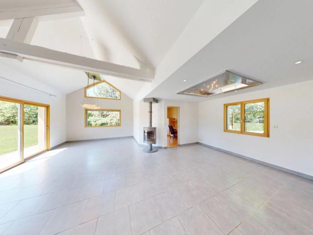 Maison vente à Pontarlier, Etalans