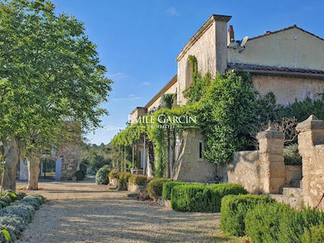 Maison vente à Arles, Paradou