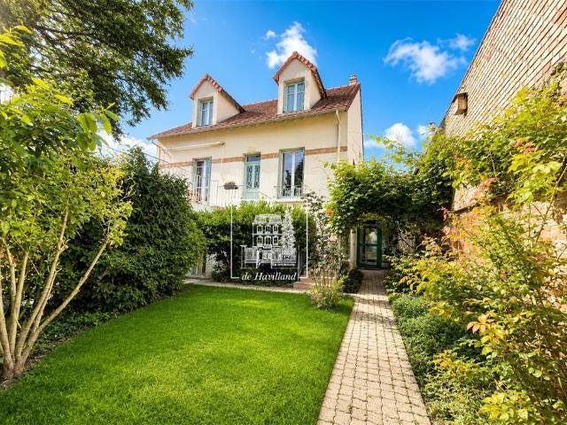Maison location à Nanterre, Garches