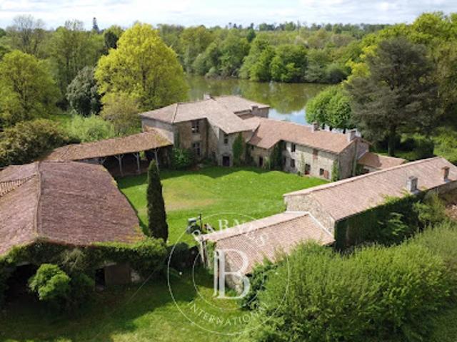 Maison vente à Parthenay, Secondigny