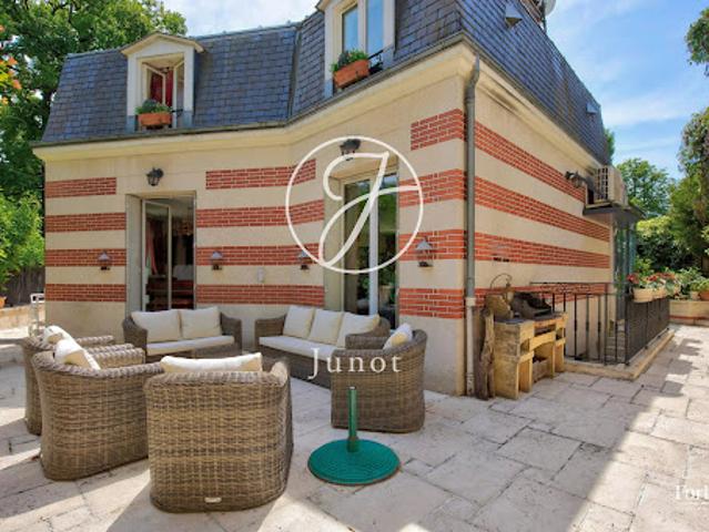 Maison vente à Saint-Germain-en-Laye, Le Vésinet