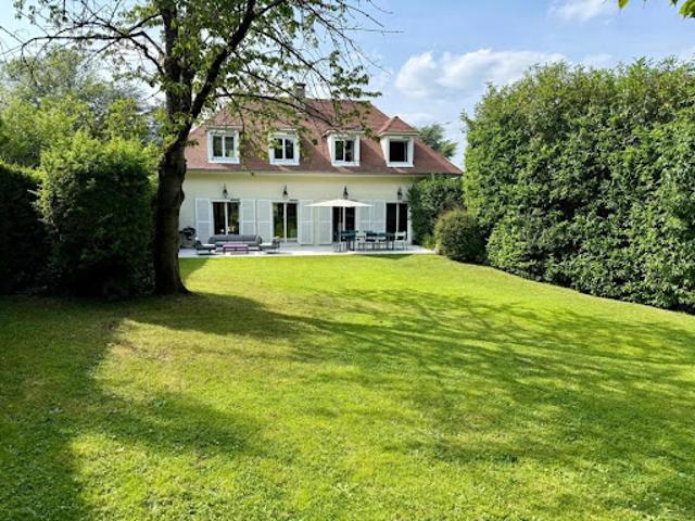 Maison vente à Garches, Hauts-de-Seine