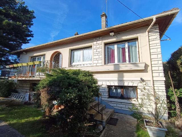 Maison vente à Palaiseau, Sainte-geneviève-des-bois