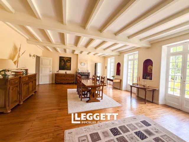 Maison vente à Saint-Jean-d'Angély, Nouvelle-Aquitaine