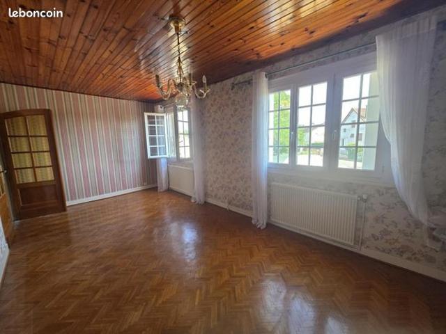Maison vente à Vierzon, Méreau