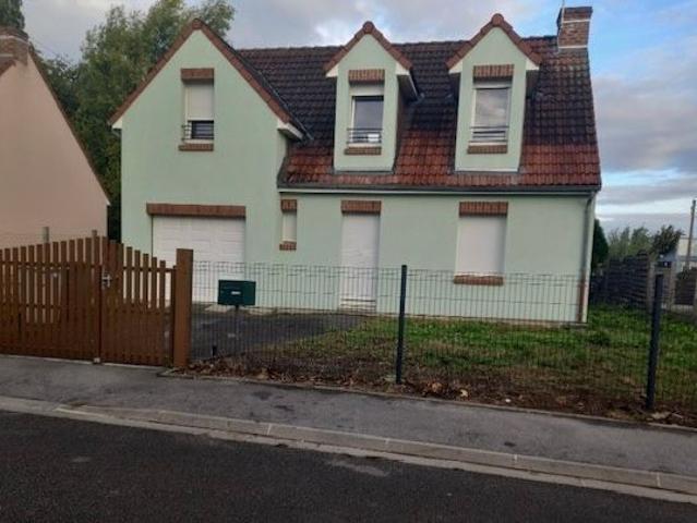 Maison location à Avesnes-sur-Helpe, Louvroil