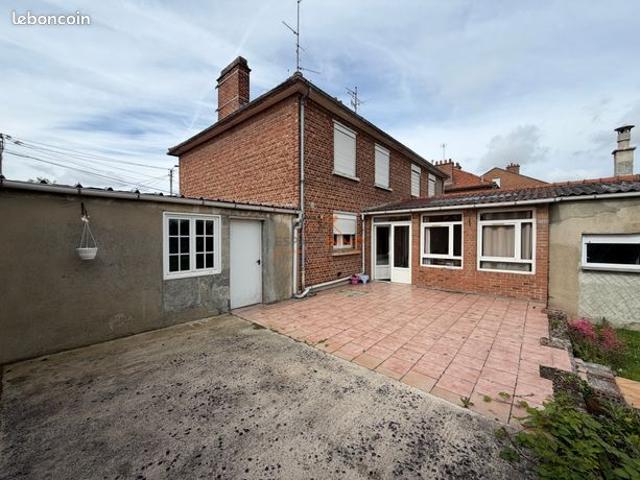 Maison vente à Valenciennes, Hélesmes