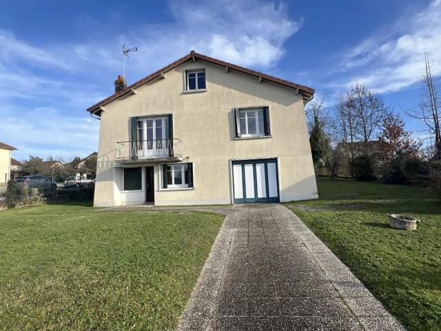 Maison vente à Bellac, Le Dorat