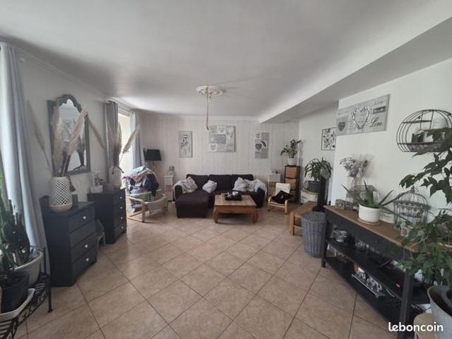 Maison vente à Alençon, Sées