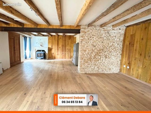 Maison vente à Parthenay, Saint-loup-lamairé