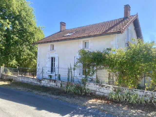 Maison vente à Les Grandes Gardes, Availles-Limouzine