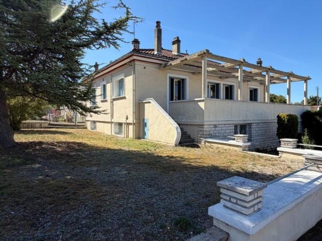 Maison vente à Magnac-sur-Touvre, Charente