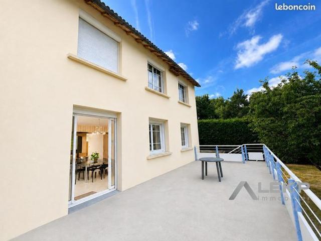Maison vente à La Roche-sur-Yon, Les Herbiers