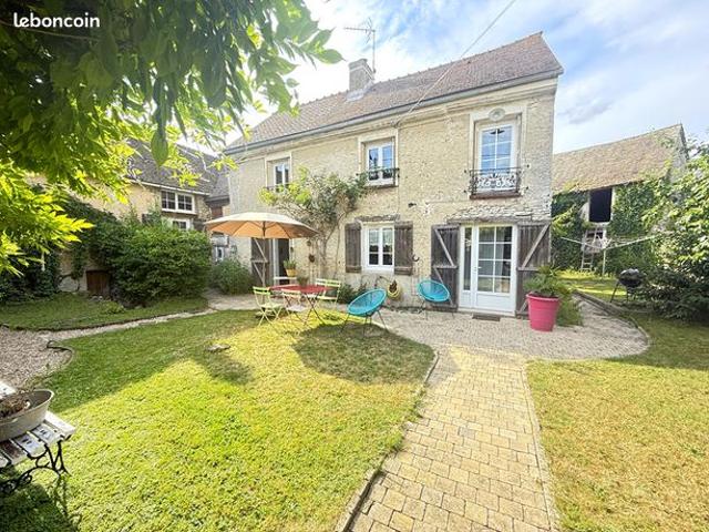 Maison vente à Mantes-la-Jolie, Houdan
