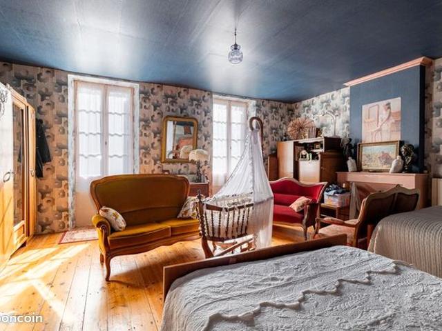 Maison vente à Saint-Jean-d'Angély, Matha