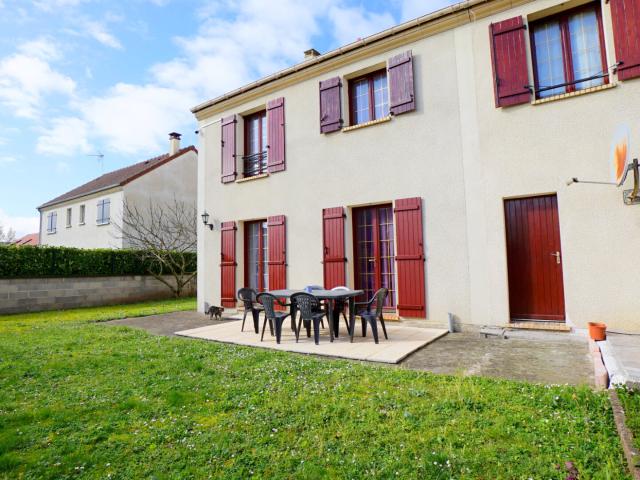 Maison vente à Mantes-la-Jolie, Issou