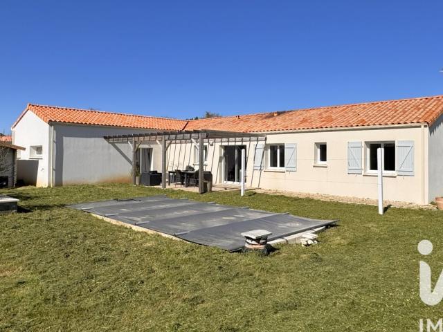 Maison vente à Fontenay-le-Comte, Maillezais