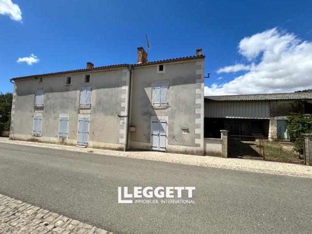 Maison vente à Fontenay-le-Comte, Bouillé-courdault