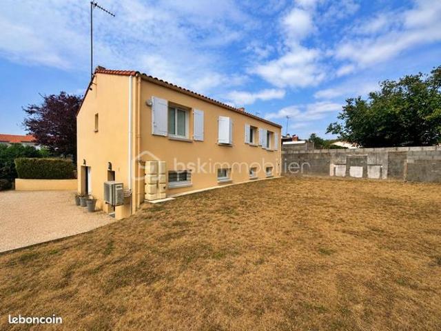 Maison vente à La Roche-sur-Yon, Les Herbiers