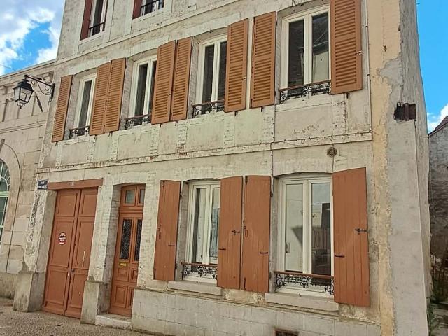 Maison vente à Auxerre, Brienon-sur-armançon