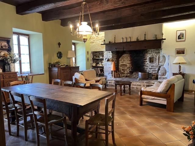 Maison vente à Villefranche-de-Rouergue, Manhac